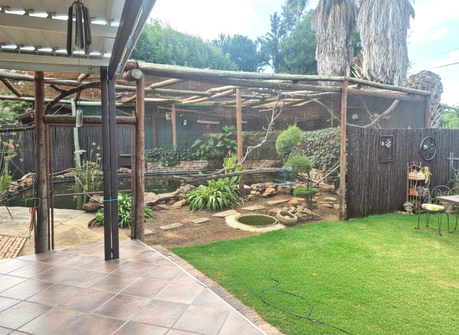 6 Bedroom Property for Sale in Dan Pienaar Free State